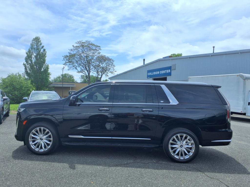 Vehicle image 11 of 53