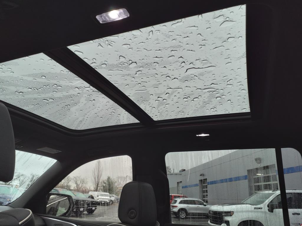 Vehicle image 22 of 53