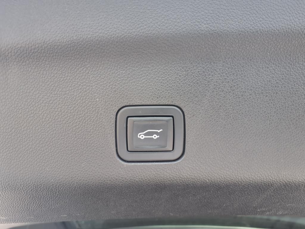 Vehicle image 41 of 53
