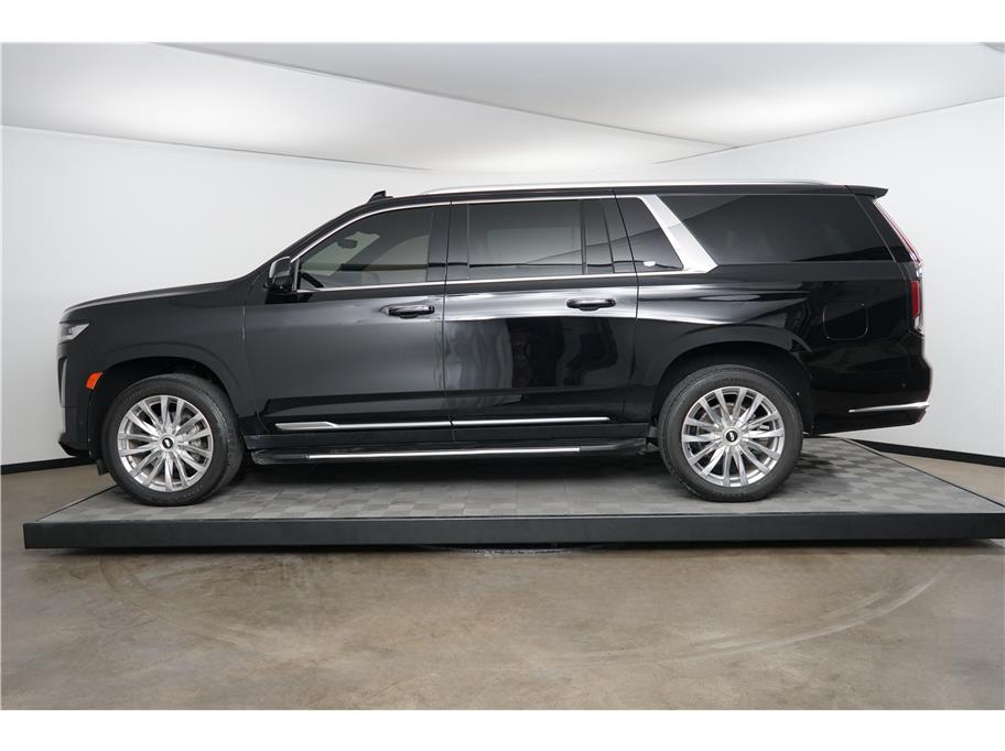 Vehicle image 10 of 29