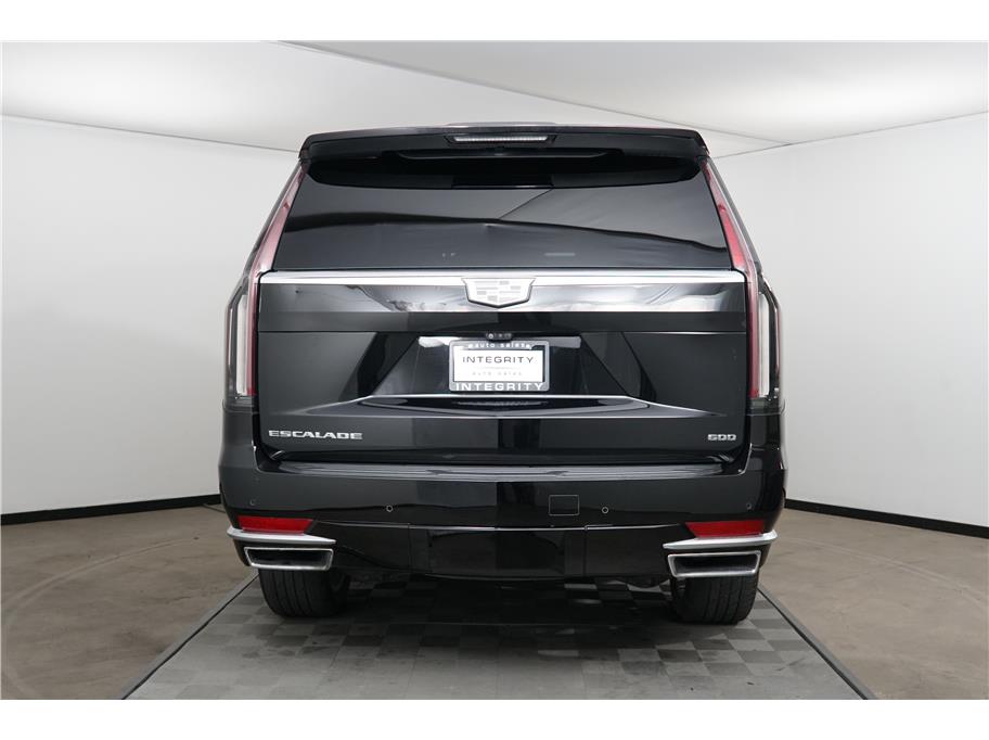 Vehicle image 8 of 29