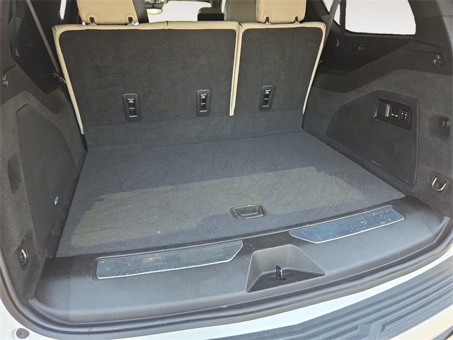 Vehicle image 14 of 39