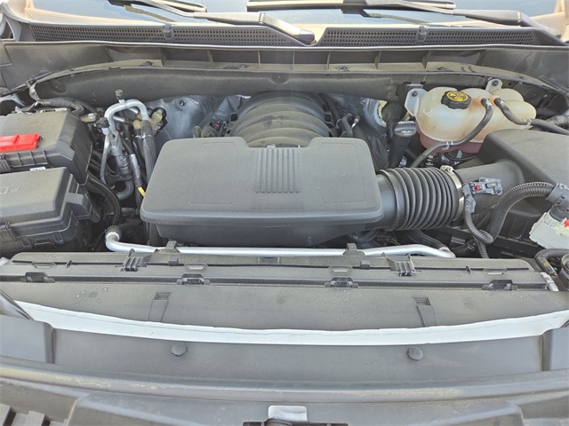 Vehicle image 9 of 39