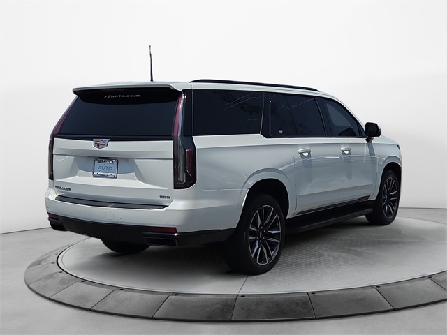 Vehicle image 5 of 39