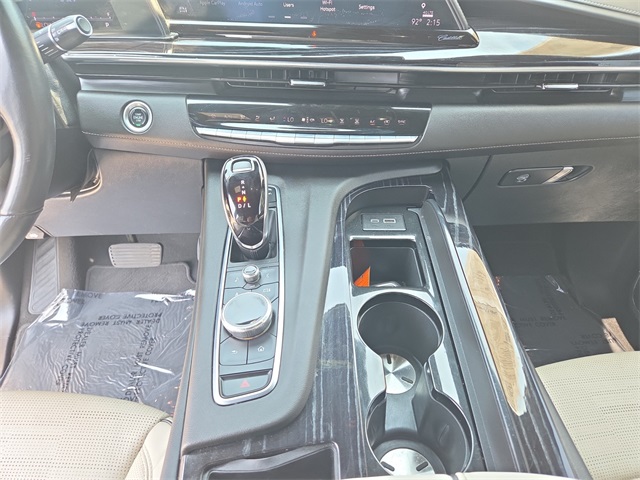 Vehicle image 28 of 39