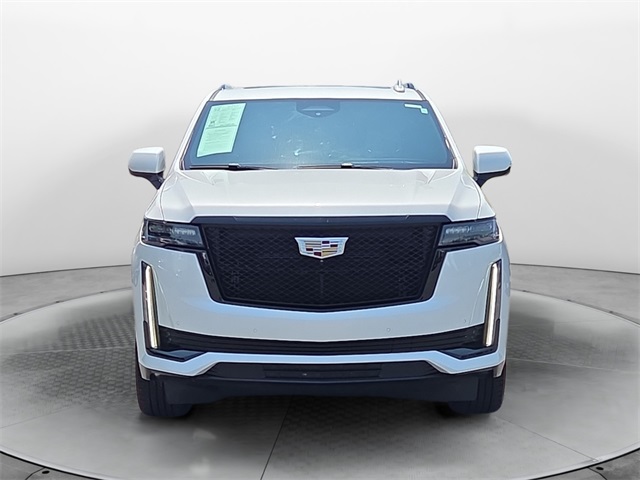 Vehicle image 2 of 39