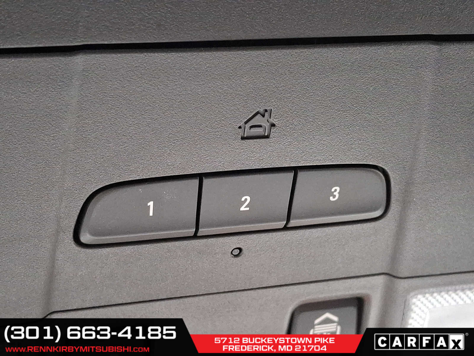 Vehicle image 32 of 46