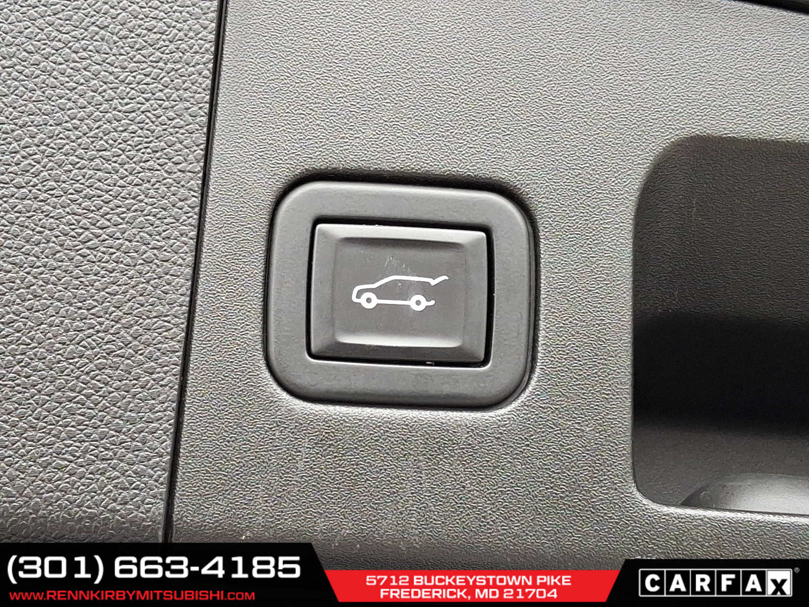 Vehicle image 42 of 46