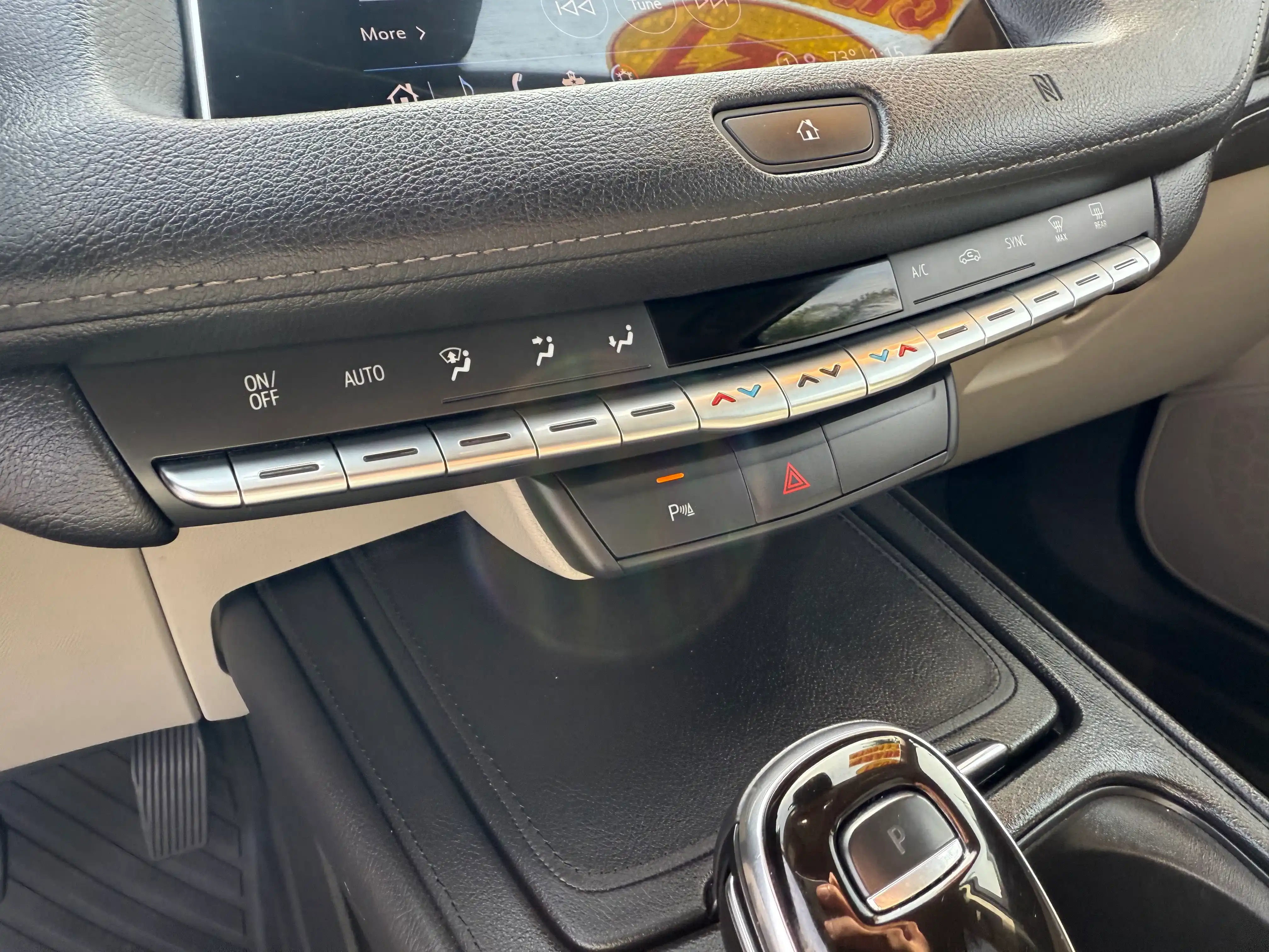 Vehicle image 150 of 163