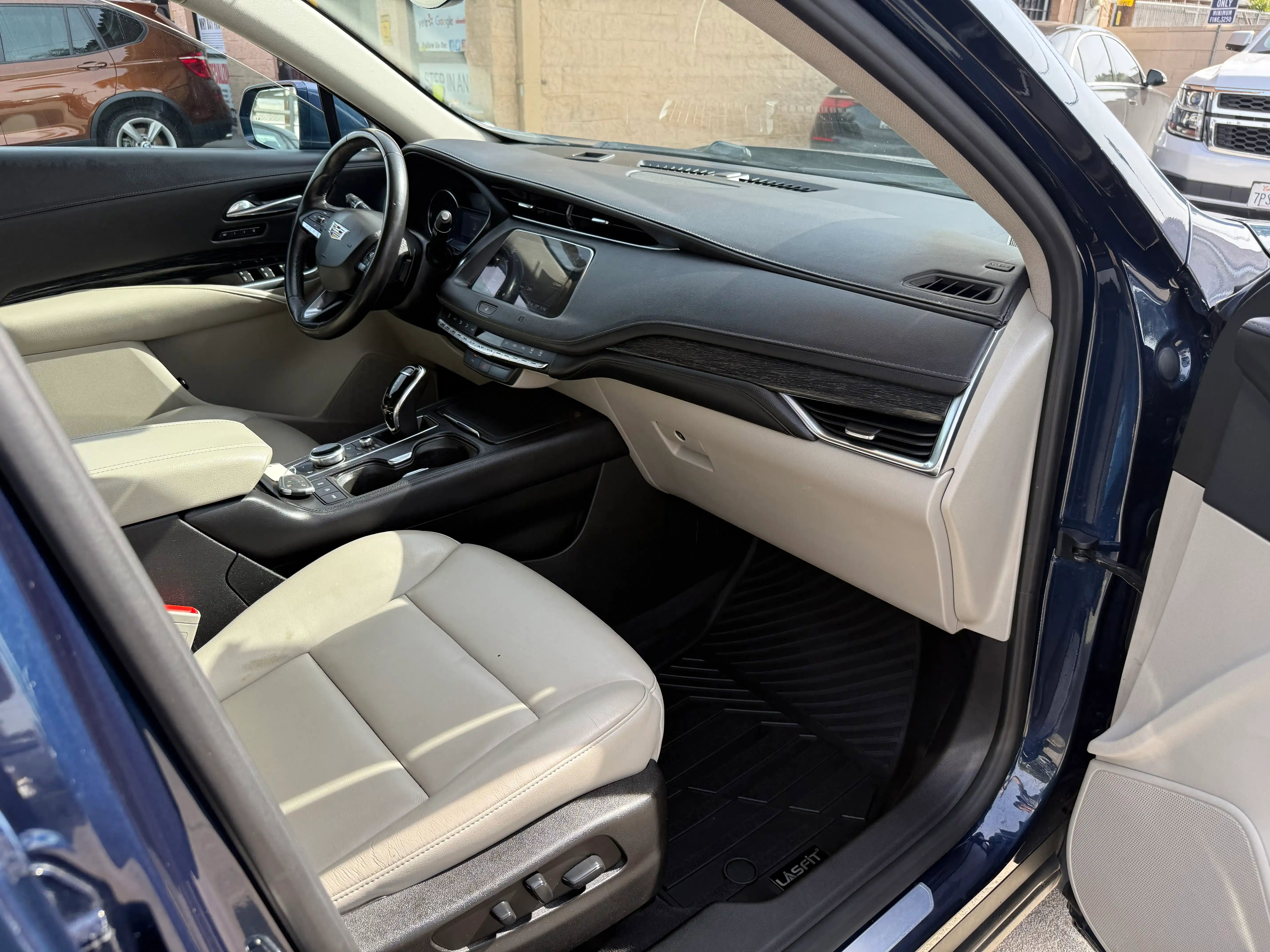 Vehicle image 65 of 163