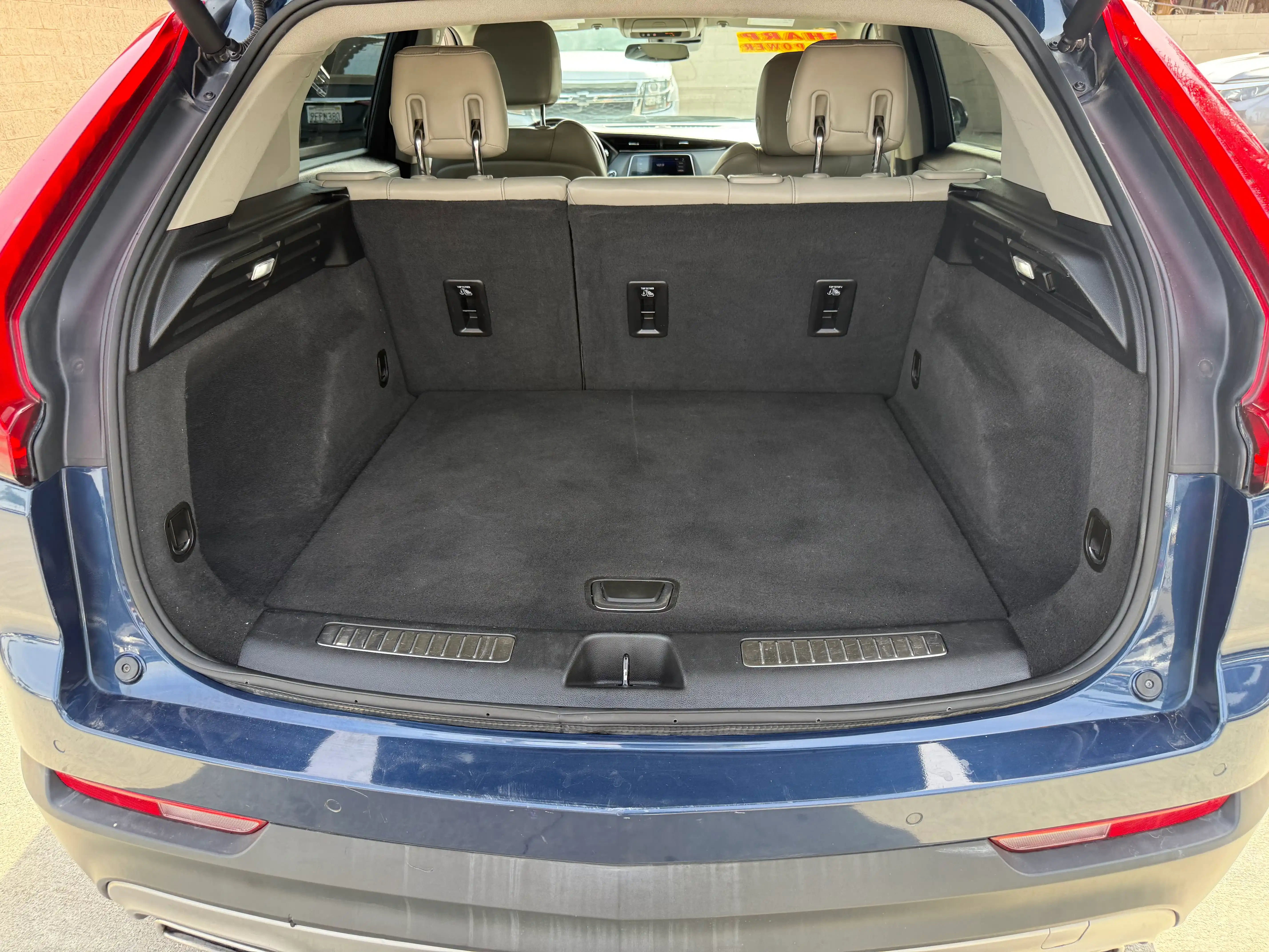 Vehicle image 37 of 163
