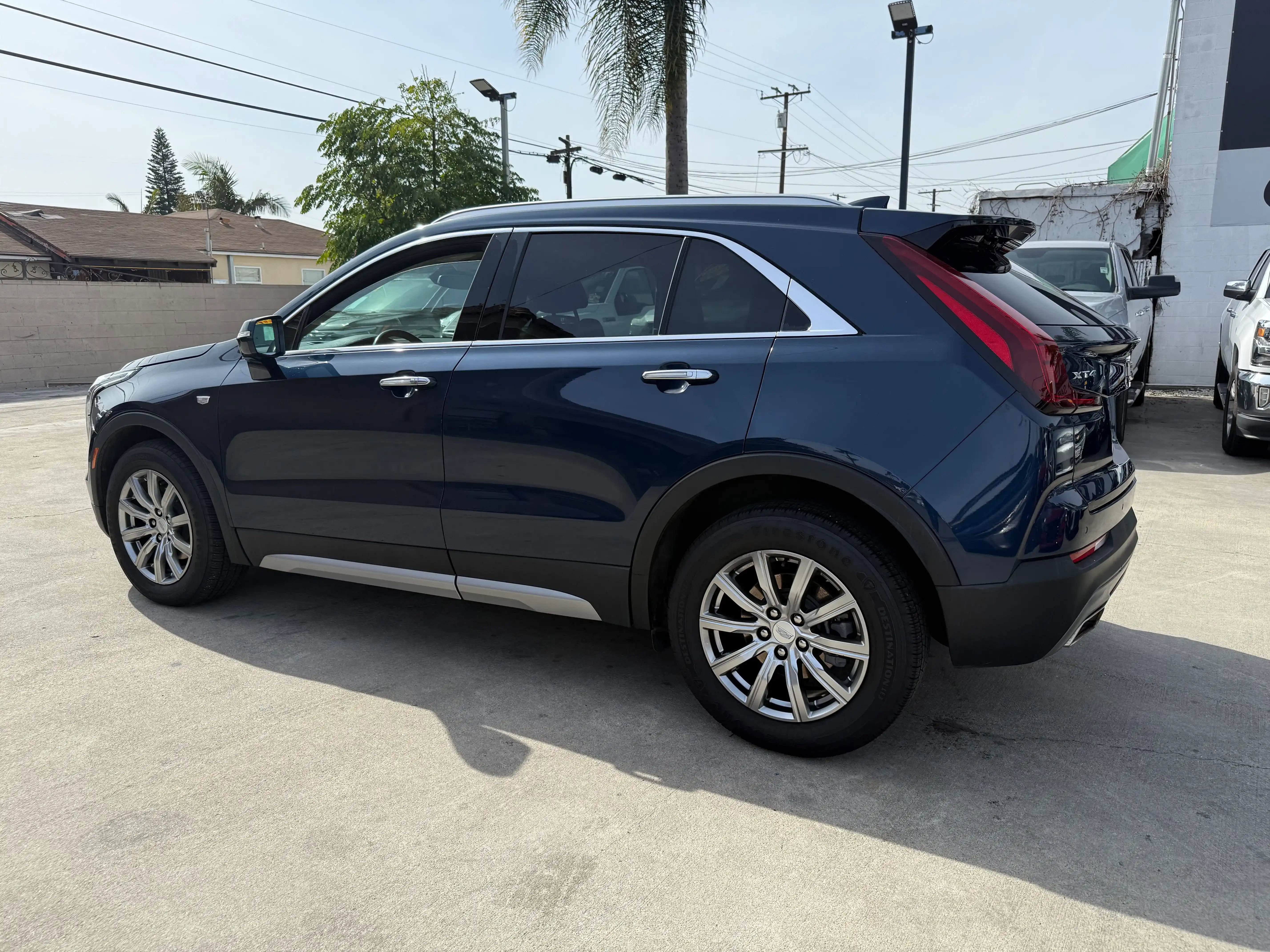 Vehicle image 25 of 163