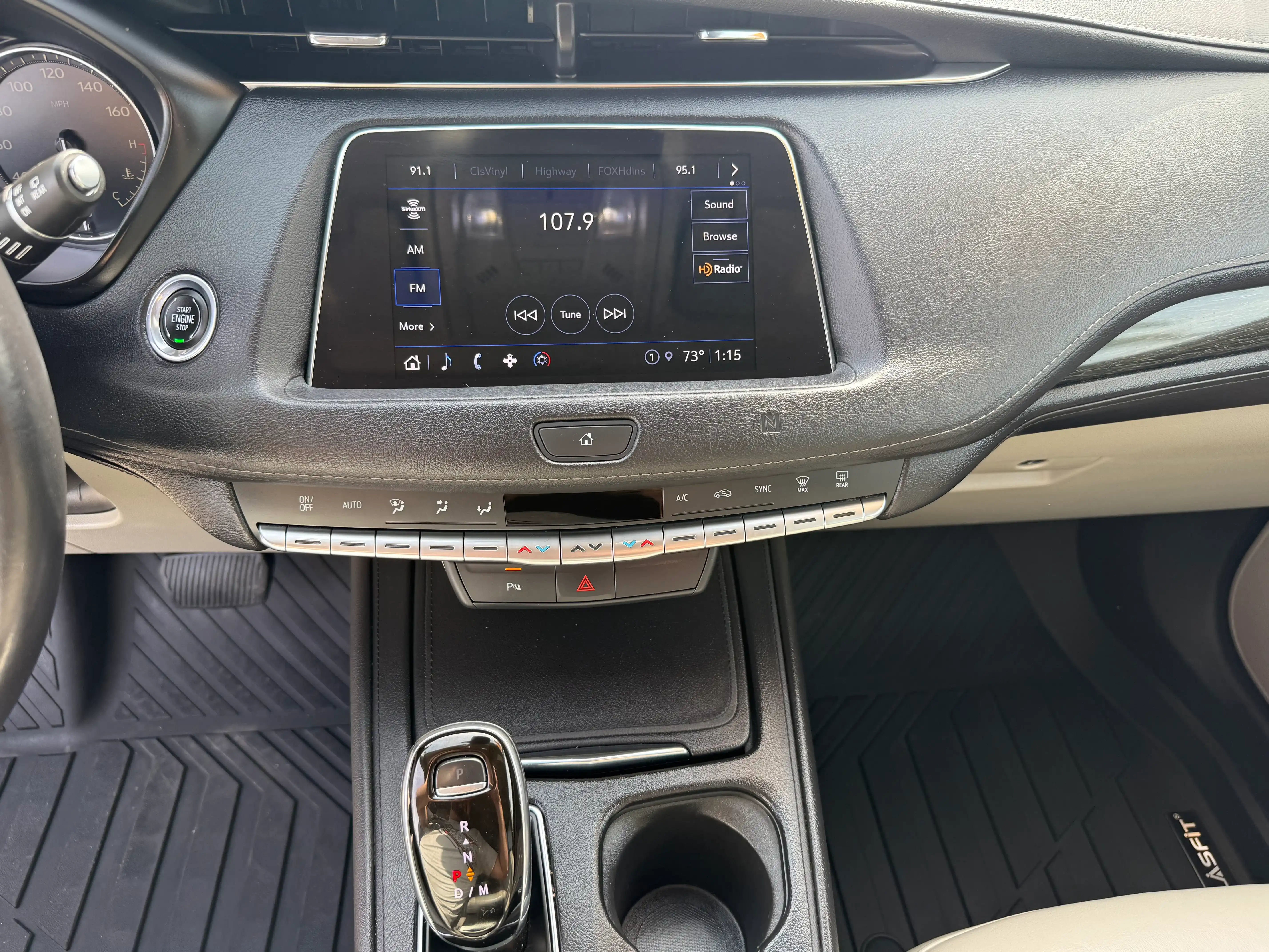Vehicle image 118 of 163