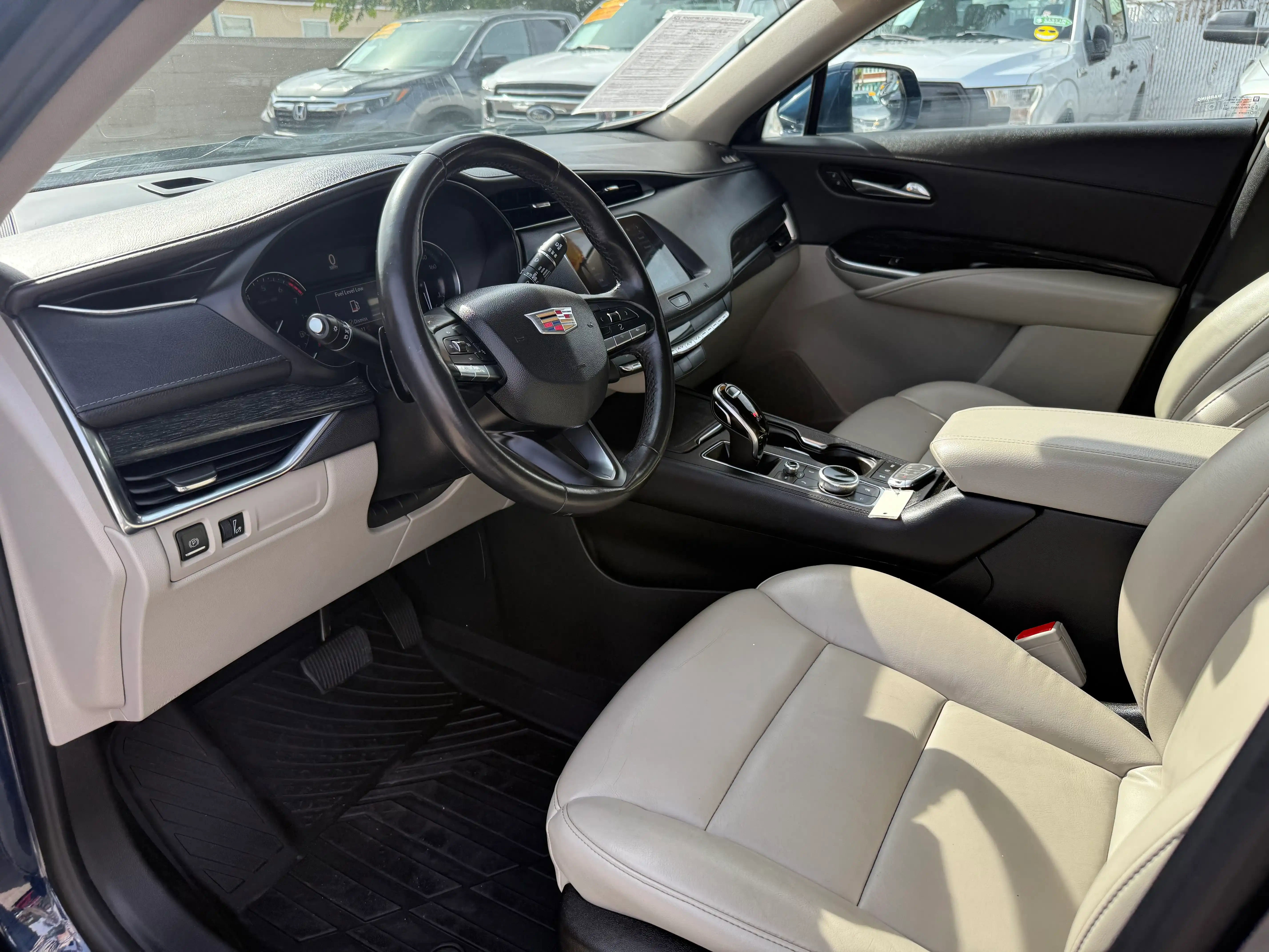 Vehicle image 67 of 163