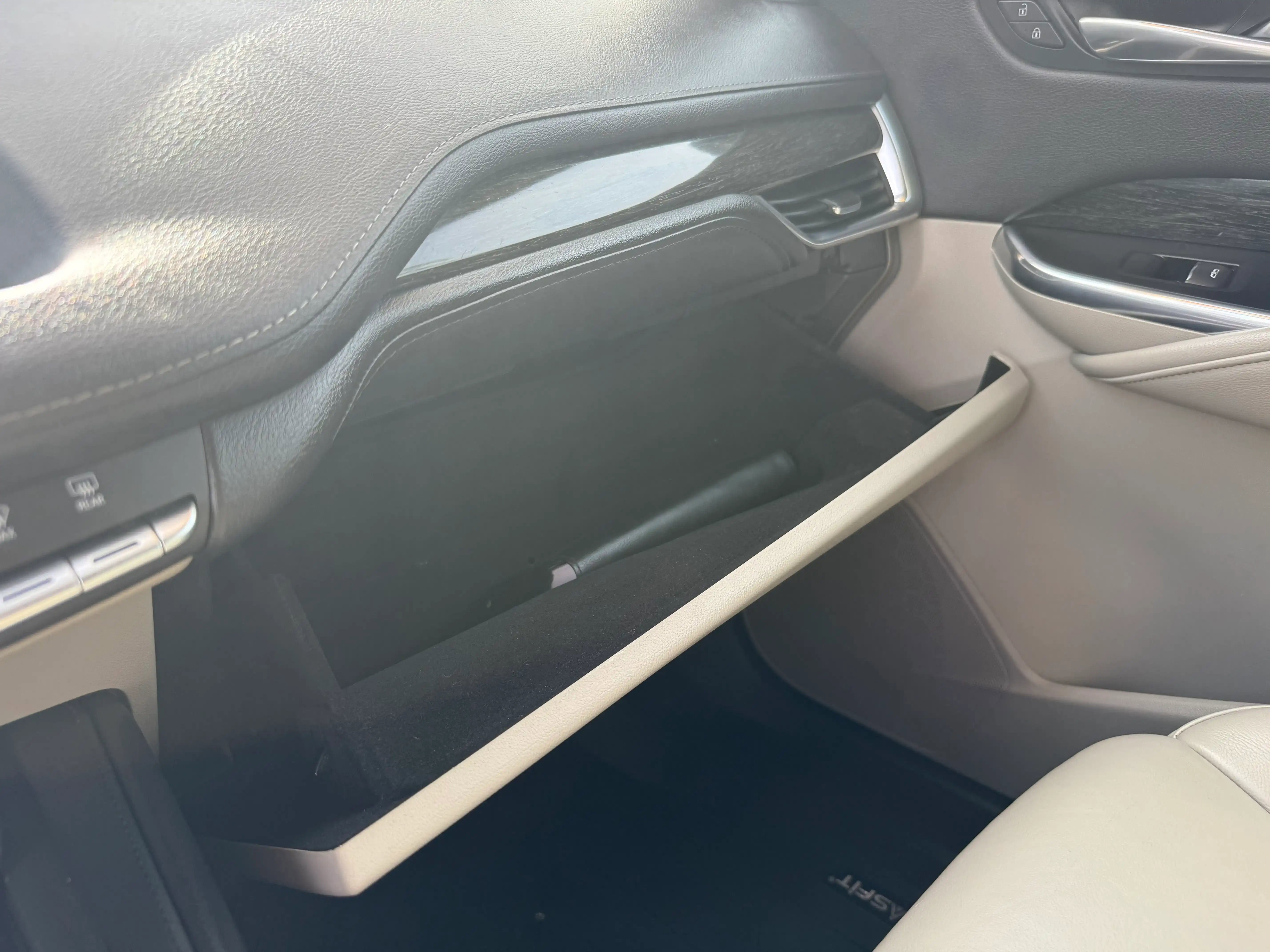 Vehicle image 132 of 163