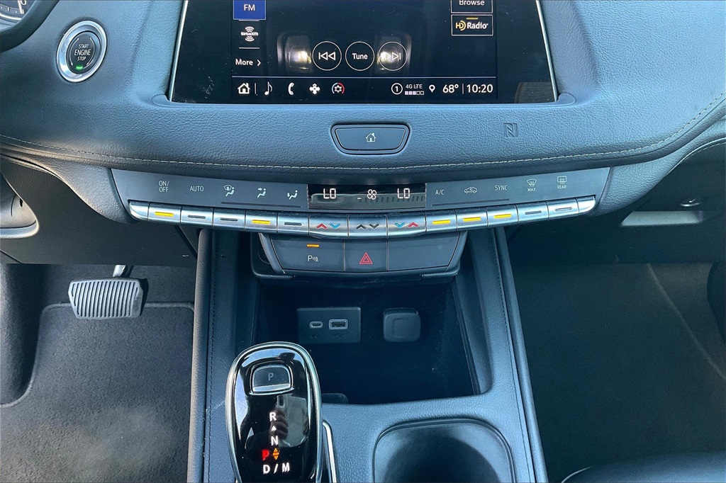 Vehicle image 15 of 31