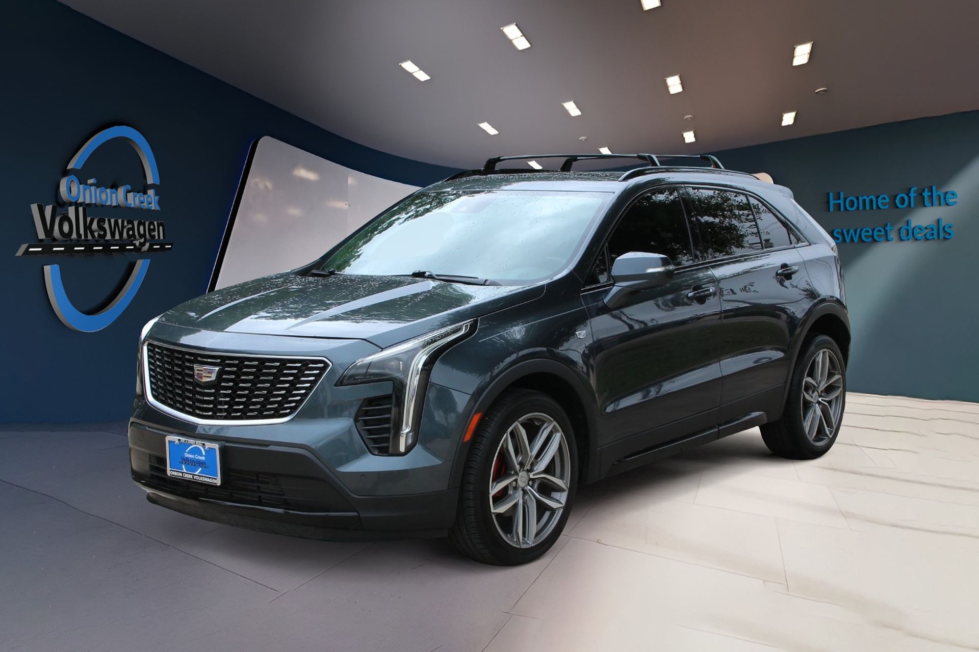 2021 Cadillac XT4 Sport Image 1 of 43