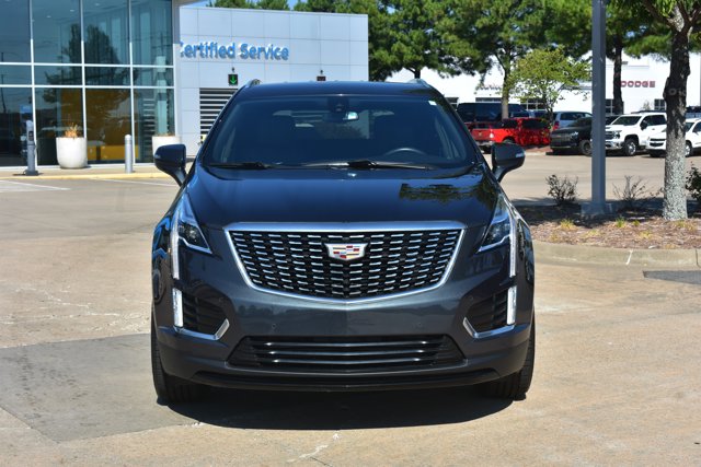 2021 Cadillac XT5 Luxury Image 2 of 30