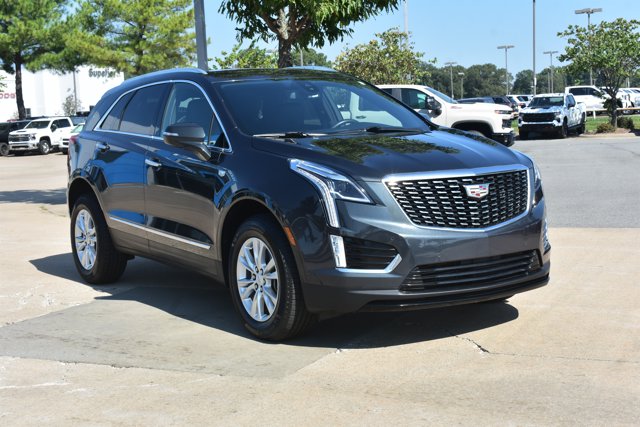 2021 Cadillac XT5 Luxury Image 3 of 30