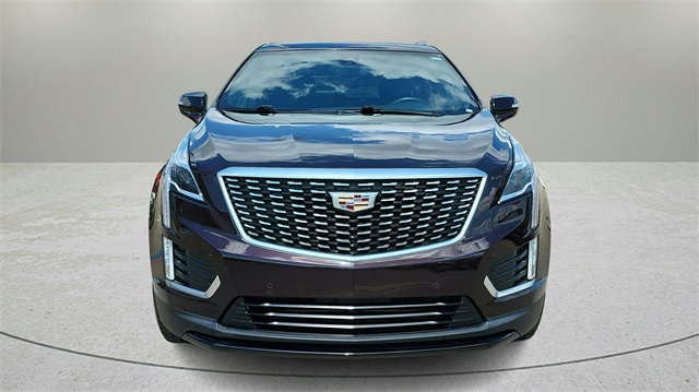 Vehicle image 2 of 42