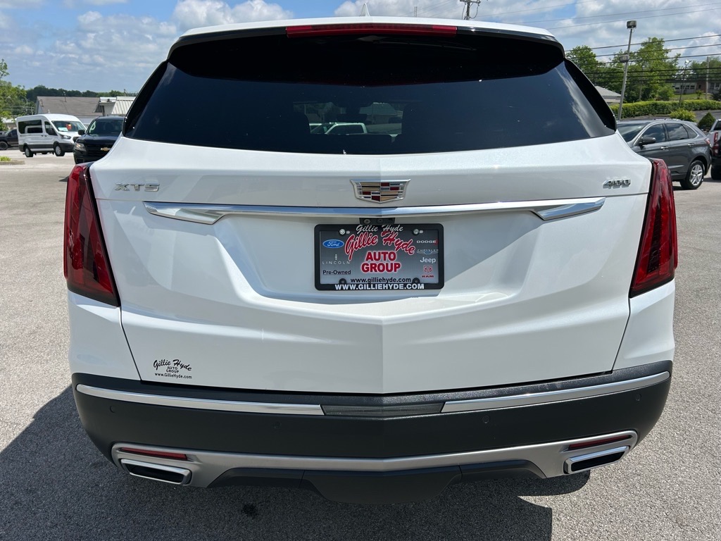 Vehicle image 14 of 62
