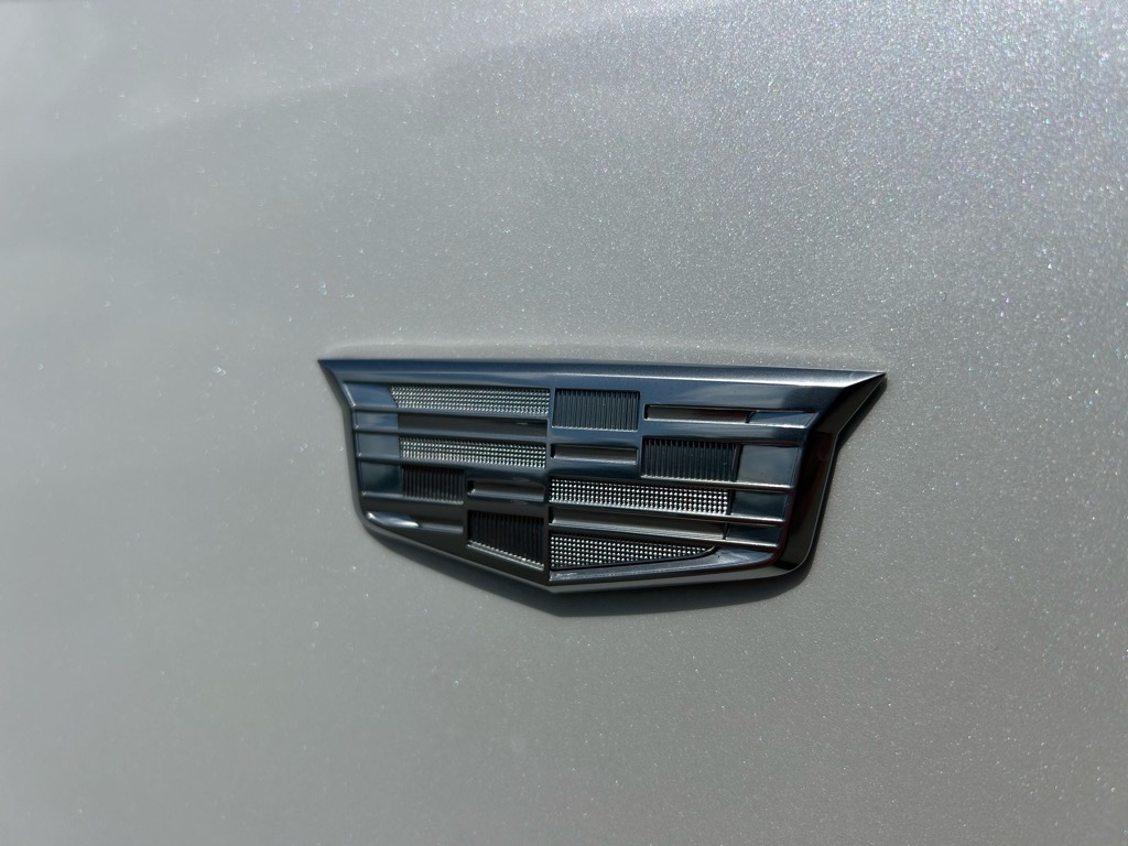 Vehicle image 21 of 62