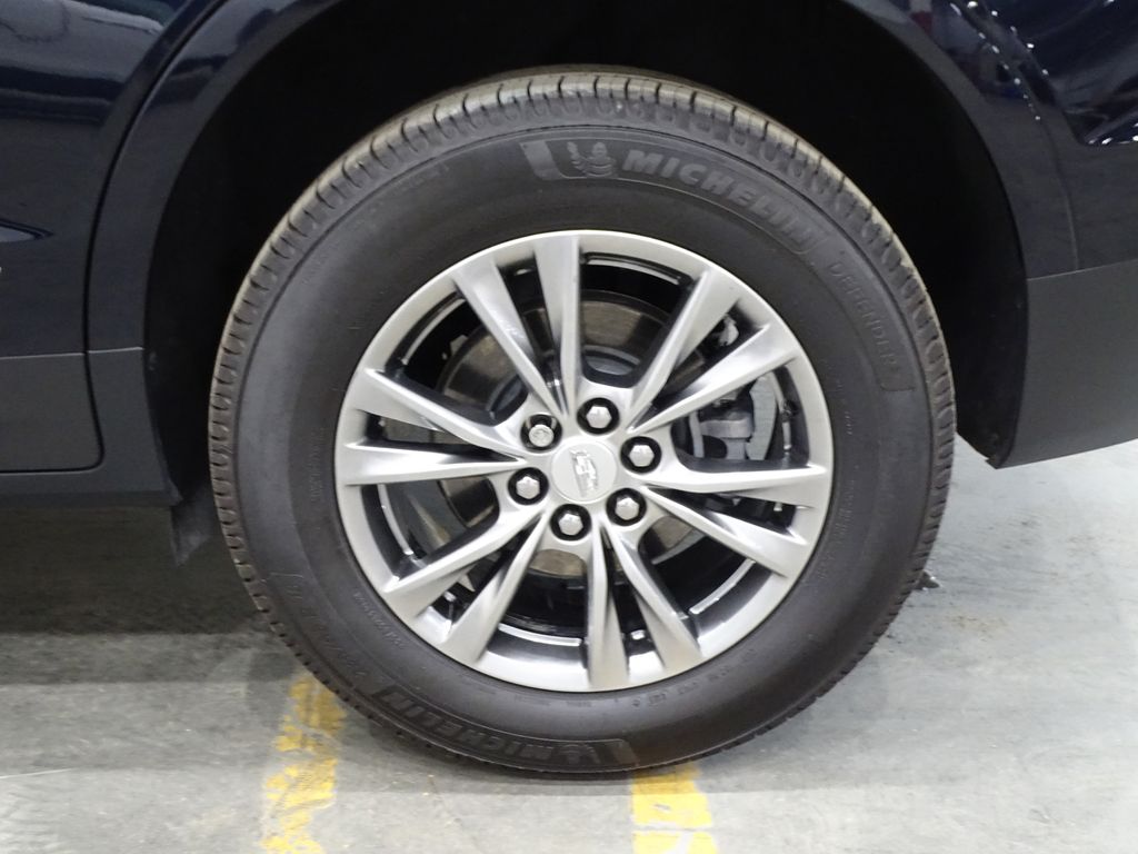Vehicle image 36 of 38