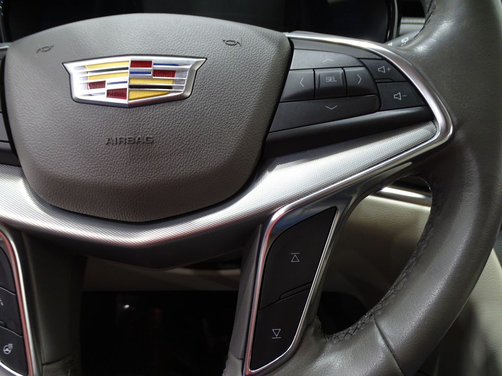 Vehicle image 20 of 38