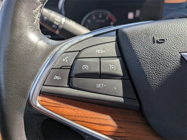 Vehicle image 26 of 32