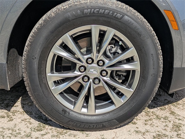 Vehicle image 12 of 32