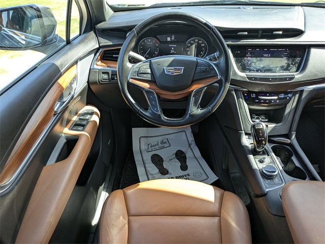 Vehicle image 19 of 32