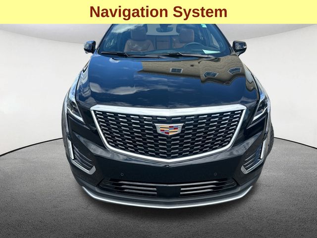 Vehicle image 2 of 31