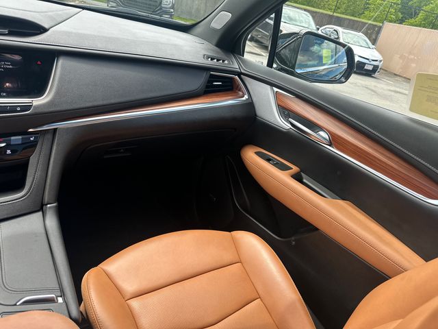 Vehicle image 18 of 31