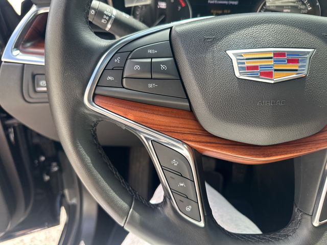 Vehicle image 23 of 31