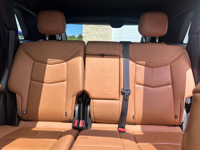 Vehicle image 28 of 31