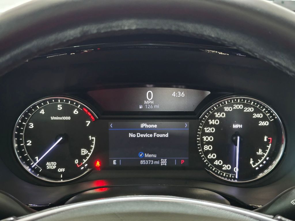 Vehicle image 11 of 33