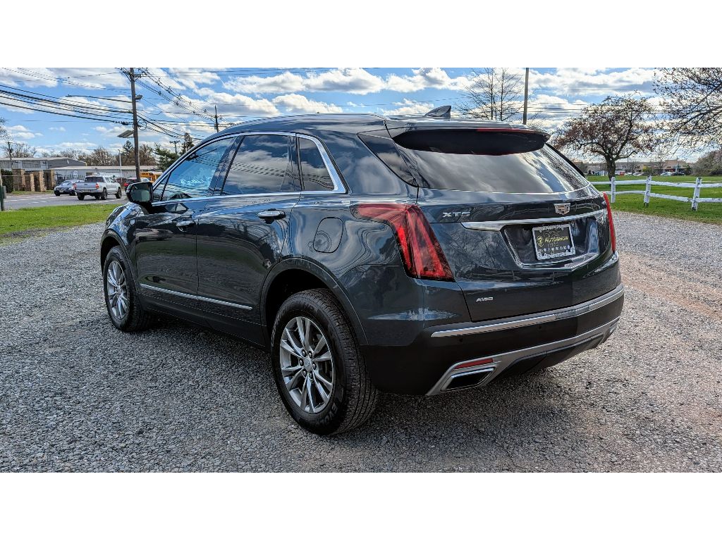 Vehicle image 7 of 31