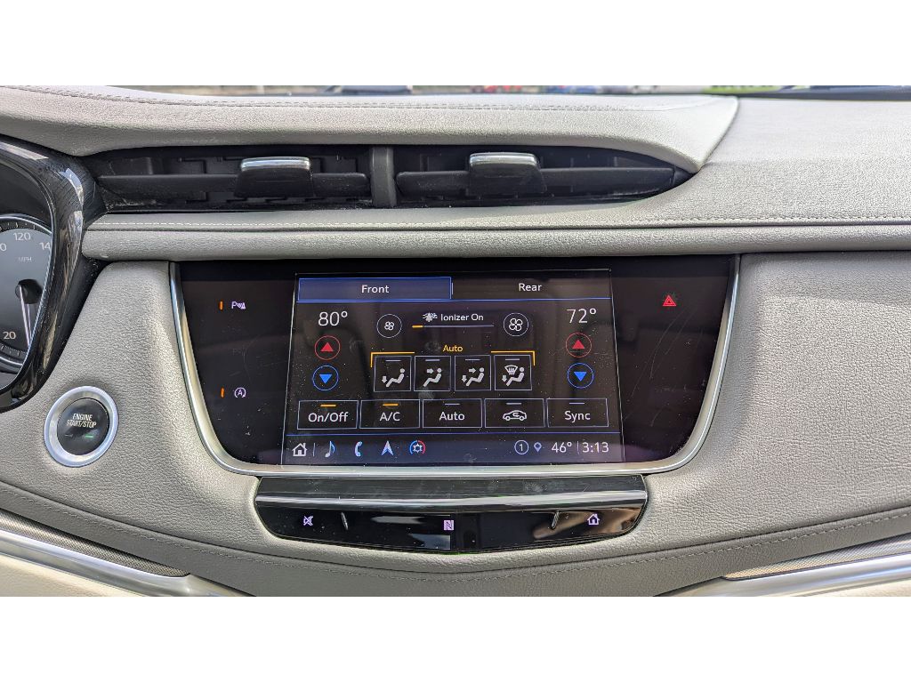 Vehicle image 23 of 31