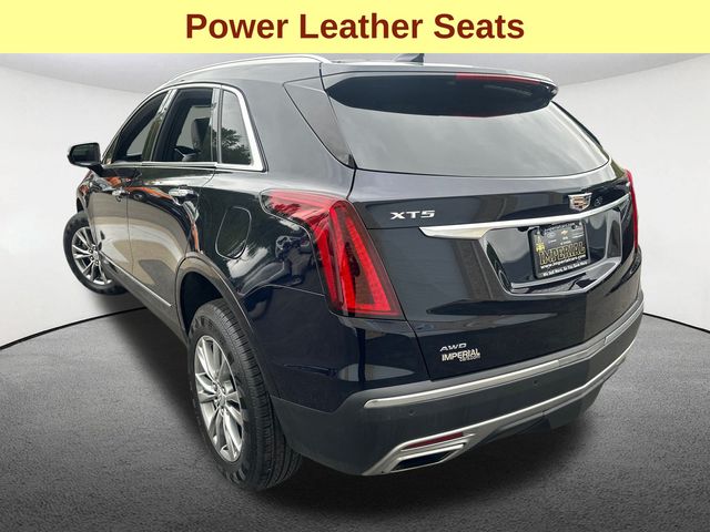 Vehicle image 9 of 32