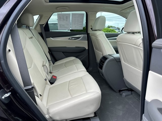 Vehicle image 9 of 39