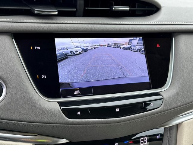 Vehicle image 20 of 39