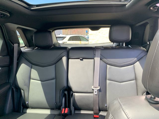 Vehicle image 32 of 35