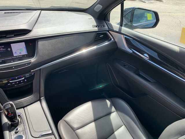 Vehicle image 18 of 35