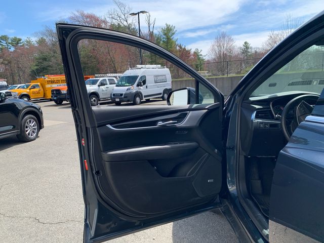 Vehicle image 20 of 35