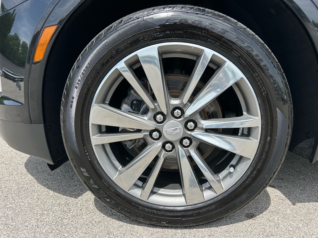 Vehicle image 14 of 59