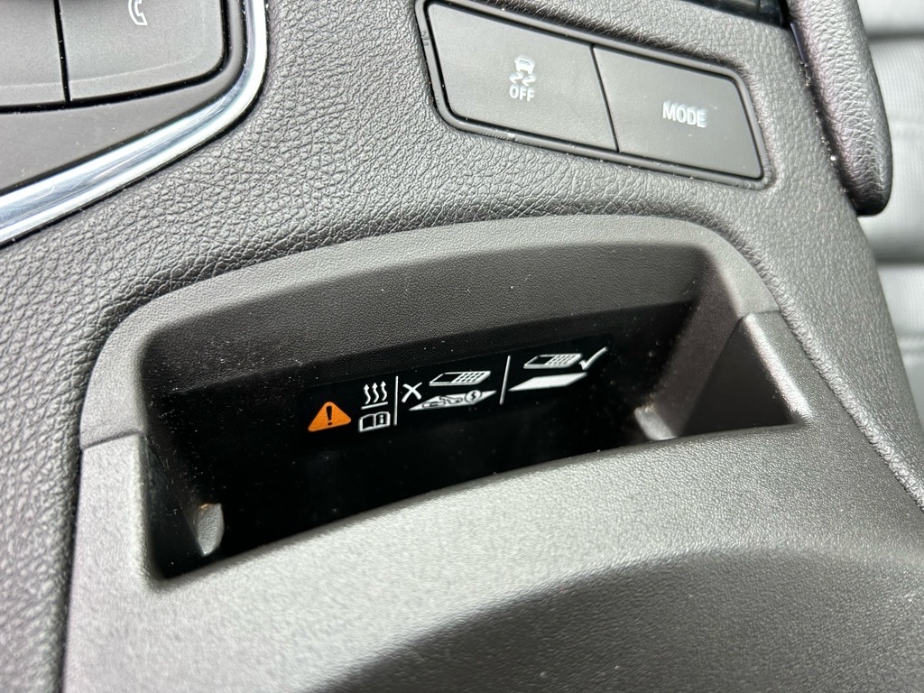 Vehicle image 28 of 59