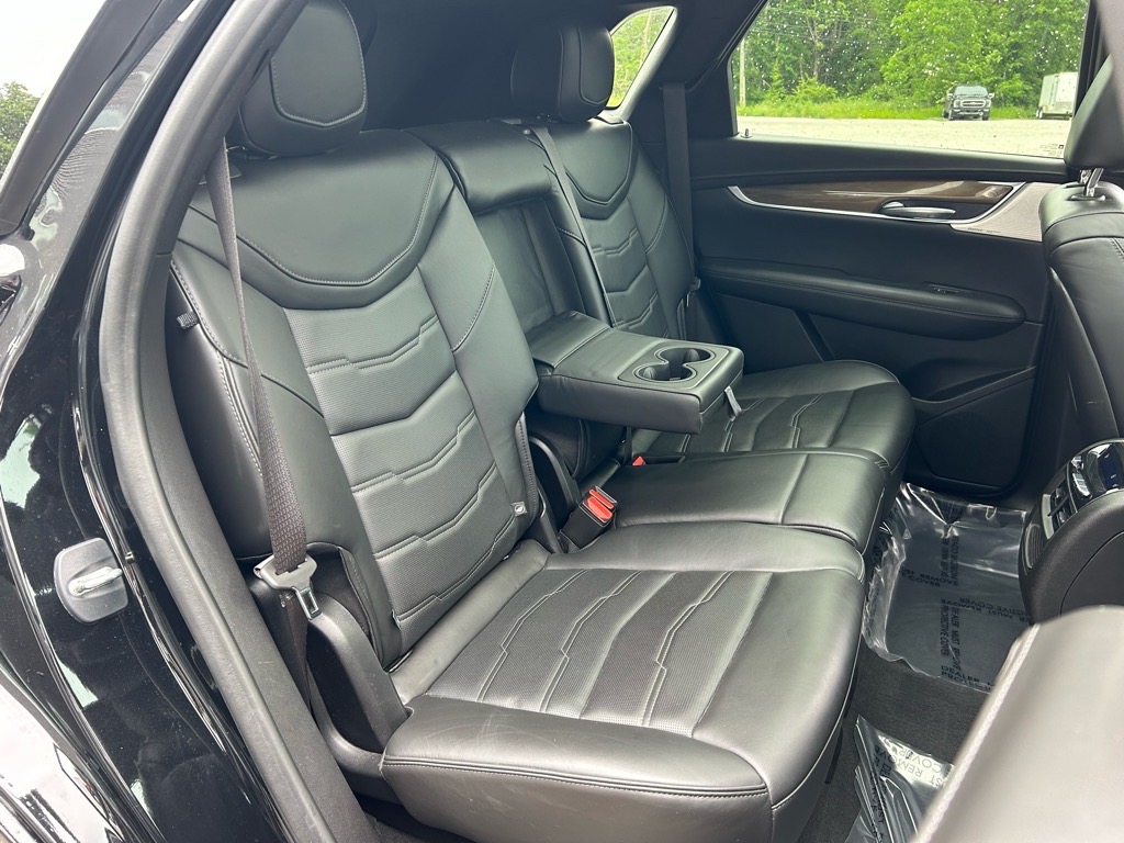 Vehicle image 53 of 59