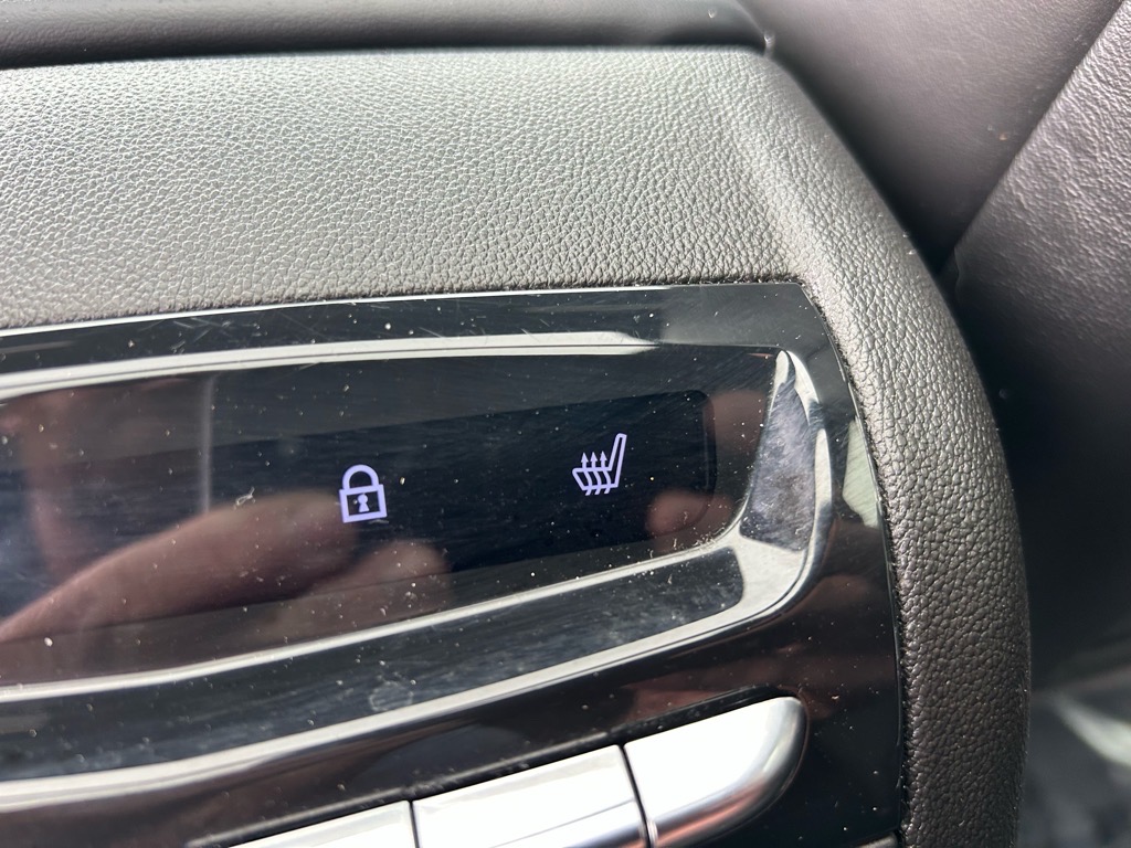 Vehicle image 51 of 59