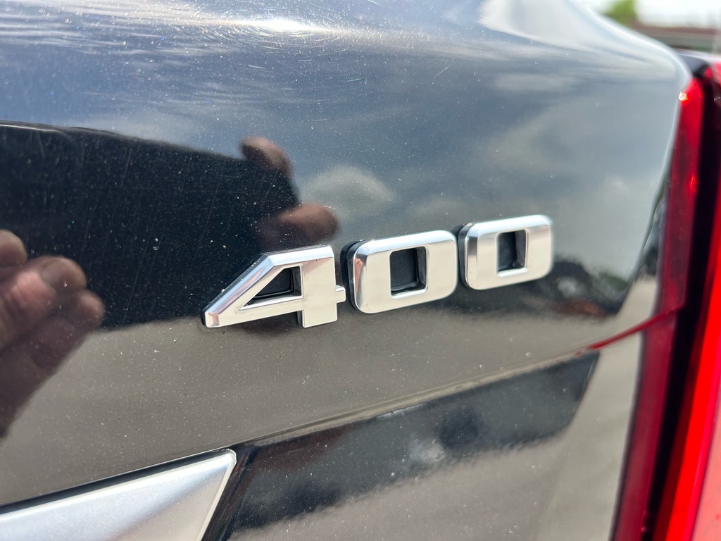 Vehicle image 11 of 59