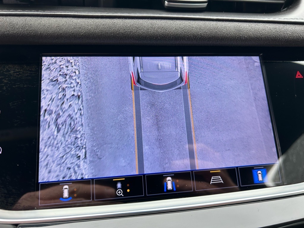 Vehicle image 36 of 59